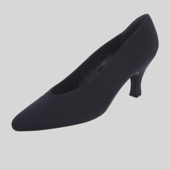 Stuart Weitzman Corniche Mid Navy Peau de Soie 2.5" heels Sz 8 - Picture 2 of 7